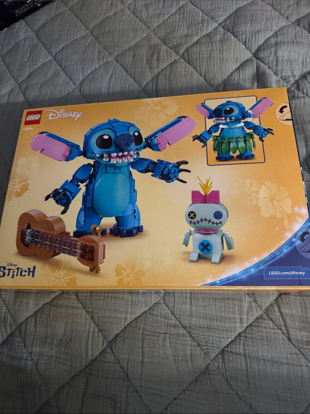 Disney LEGO Stitch and Scrump Building Set - Blue, Pink, Green - Picture 2 of 2